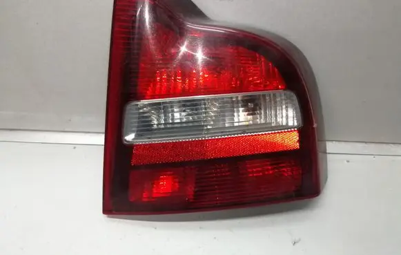 Volvo S80 Rear/tail lights