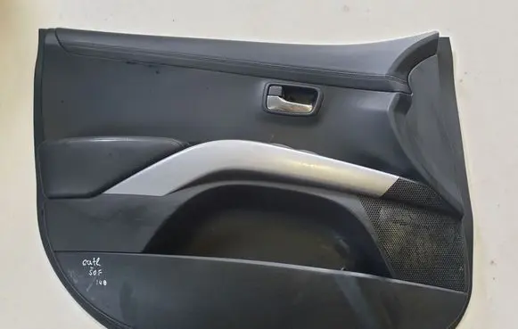 Mitsubishi Outlander Front door card panel trim 7221B187XA 7221B157ZZ