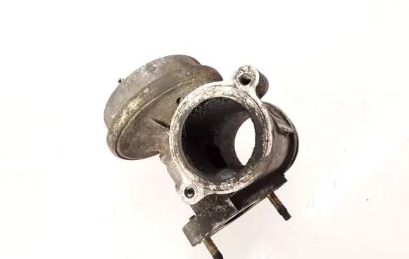 Ford Mondeo Mk III EGR valve 267C02P