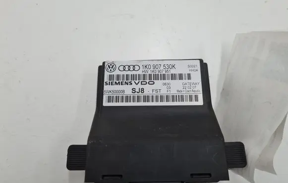 Volkswagen Touran I Gateway control module 1K0907530K 1K0907951