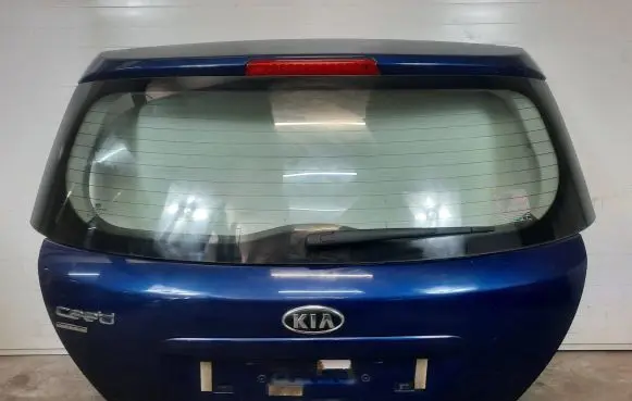 KIA Ceed Tailgate/trunk/boot lid