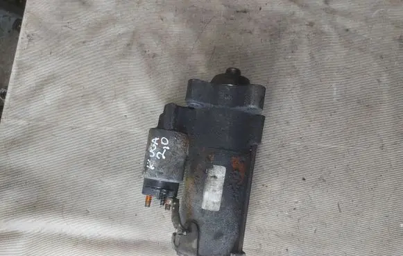 Ford Kuga I Starter motor DJ5R 201TD