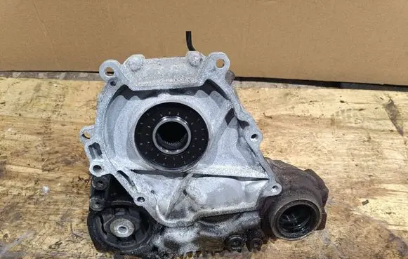 BMW X1 E84 Gearbox transfer box case 7639266 0303766