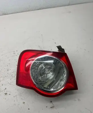 Volkswagen PASSAT B6 Rear/tail lights 3C5945095H