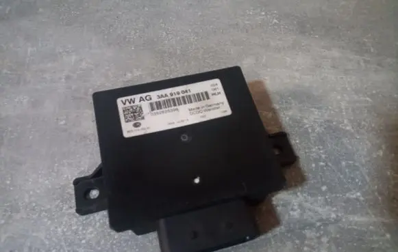 Volkswagen PASSAT B7 Other control units/modules 3AA919041