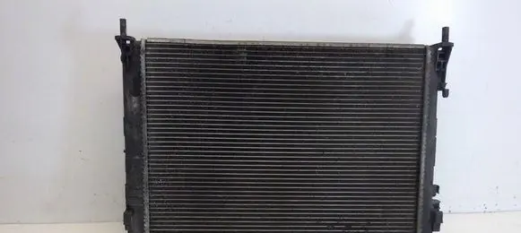 Opel Vivaro Radiator set wentylator