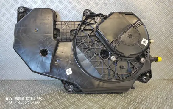 Renault Megane IV AdBlue liquid reservoir 208S39875R