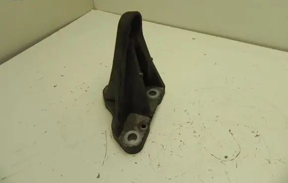 Jaguar XF Engine mounting bracket 5R836037 VD8052