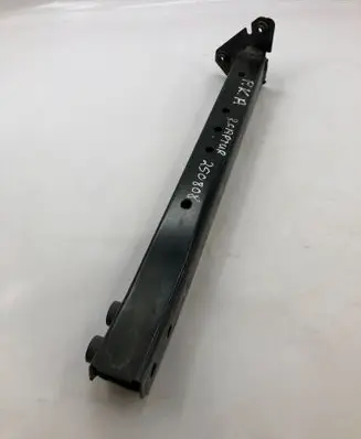 Renault Captur II Front bumper shock/impact absorber 758255533r