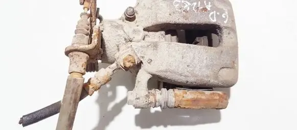 Opel Insignia A Rear brake caliper