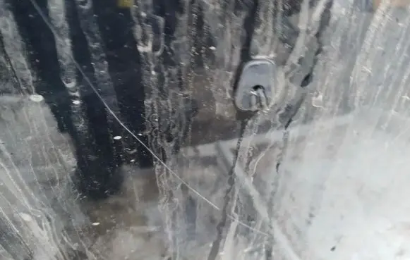 Volvo S40, V40 Windshield washer spray nozzle 