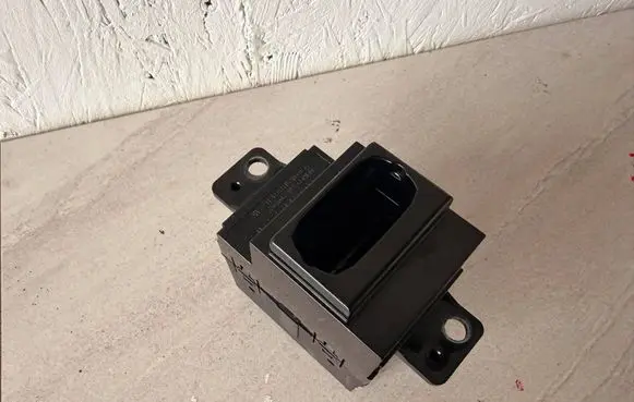 Jaguar XF X250 Ignition lock 6W8311572AK