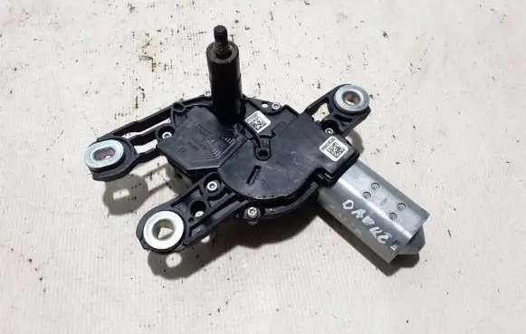 Volkswagen PASSAT B8 Rear window wiper motor 5G0955711A