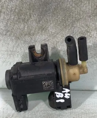 Audi A4 S4 B8 8K Turbo solenoid valve 8k0906627 4010835a