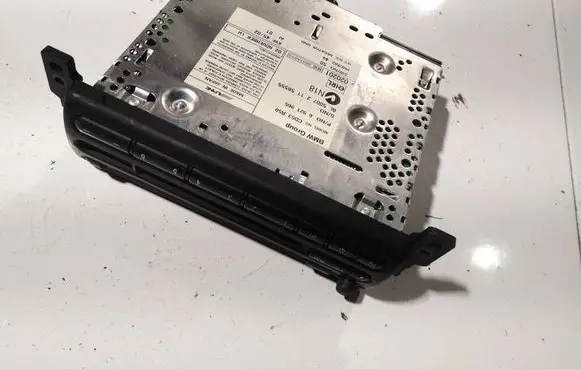 Mini One - Cooper R50 - 53 Radio/CD/DVD/GPS head unit 6921965