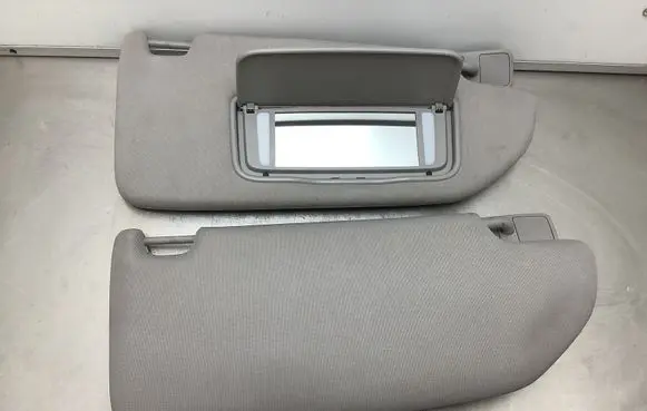Volvo V70 Sun visor