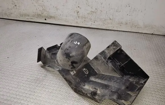 Nissan Primastar Air intake duct part 8200422830