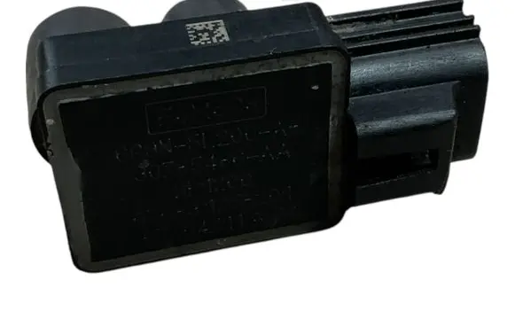 Ford Focus Exhaust gas pressure sensor 6G9N5L200AB 30785486AA