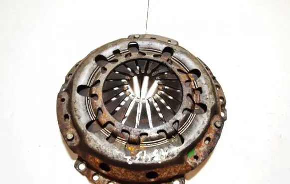 Volkswagen Golf V Pressure plate 