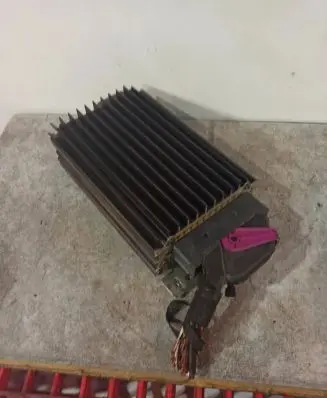 Audi A8 S8 D3 4E Sound amplifier 4E0035223A 373009021 4E0910223G