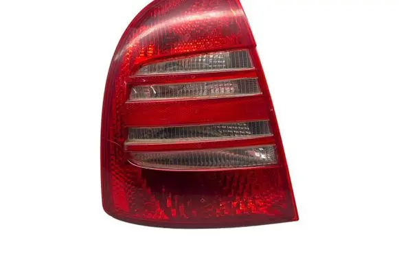Skoda Superb B5 (3U) Rear/tail lights 3U5945111 3U5945095 1U6945257