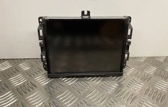 Jeep Grand Cherokee Radio/CD/DVD/GPS head unit 68242385AE