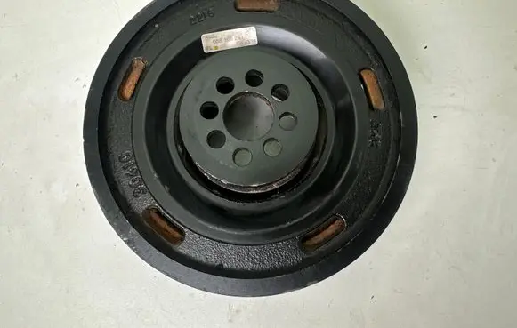 Audi A7 S7 4G Crankshaft pulley 06E105251F