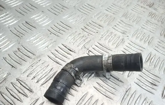 Subaru Forester SH Engine coolant pipe/hose