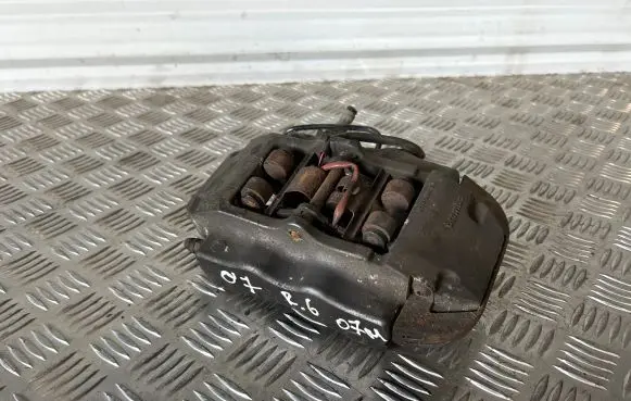 Audi Q7 4L Rear brake caliper