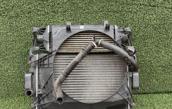 Iveco Daily 4th gen Coolant radiator 504256333 940141