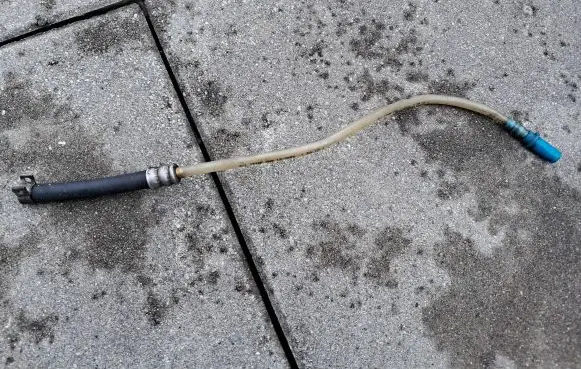 BMW X3 E83 Fuel line pipe 3418109