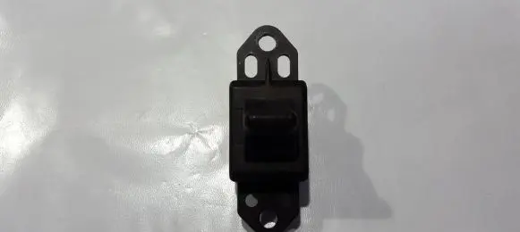 Chrysler Voyager Electric window control switch 04685727ab a008