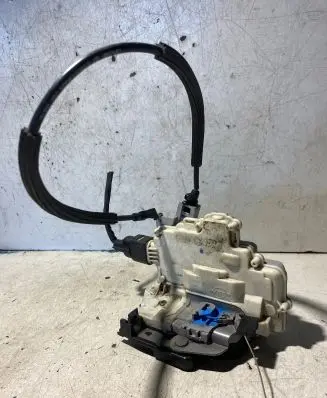 Seat Leon (1M) Front door lock 1P2837015