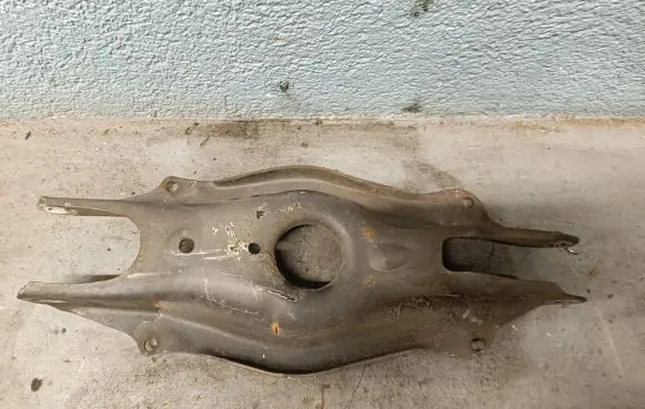 Mercedes-Benz E W213 Rear upper control arm/wishbone A2053522000