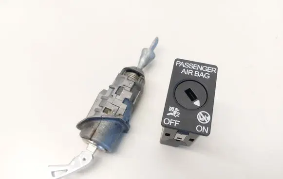 Volkswagen ID.5 Front door lock (next to the handle) 5Q0919237