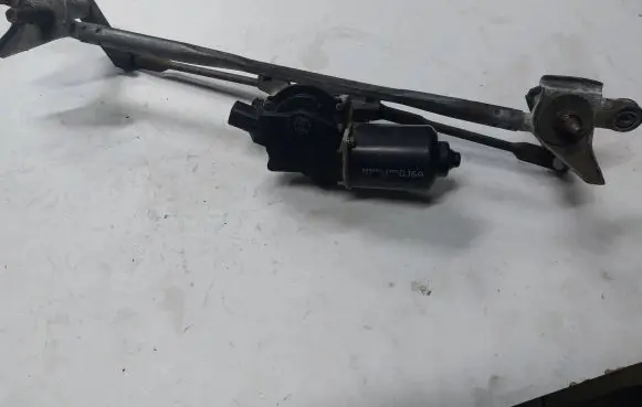 Mazda 6 Front wiper linkage and motor 8492002390