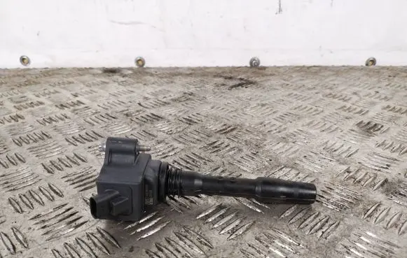 Mini Cooper Countryman F60 High voltage ignition coil 77850002 8643360