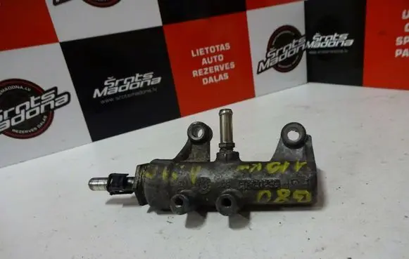 Opel Astra H Fuel pressure regulator 55203803