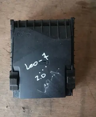 Seat Leon (1P) Fuse box cover 1K0937132F