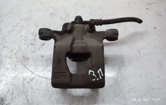 Nissan Qashqai Rear brake caliper