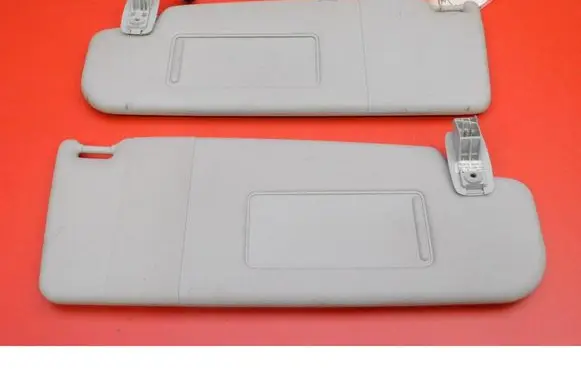 Volkswagen Golf V Sun visor 