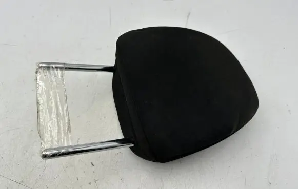 Toyota Yaris Front seat headrest 
