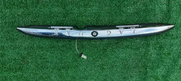 Jaguar S-Type Rear window tailgate spoiler XR8313550AC