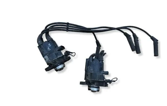 Mitsubishi Colt Spark distributor cap T2T59571A