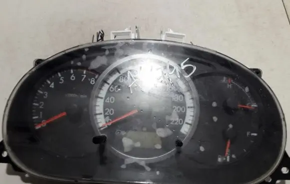 Mazda 5 Speedometer (instrument cluster) C23555430