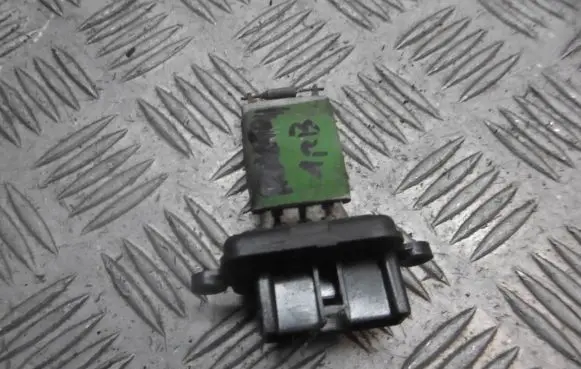 Fiat Punto (188) Heater blower fan relay 