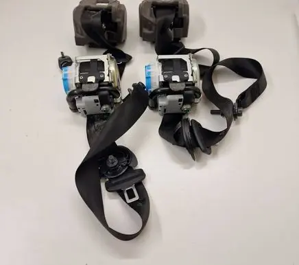BMW 2 G42 Set of seat belts 5A14342 5A14341 9476110