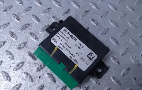 Citroen DS5 Parking PDC control unit/module 9800409680 0263004546