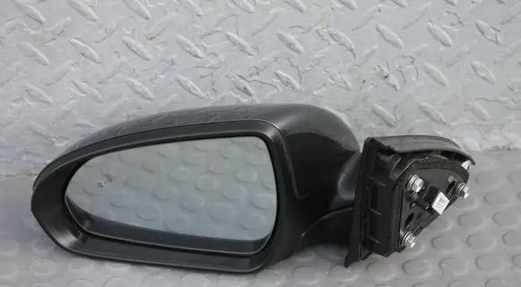 Hyundai i30 Front door electric wing mirror 87610G4181YG7 87610G4181 87610-G4181