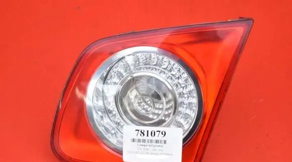 Volkswagen Jetta V Rear/tail lights 1K5945094